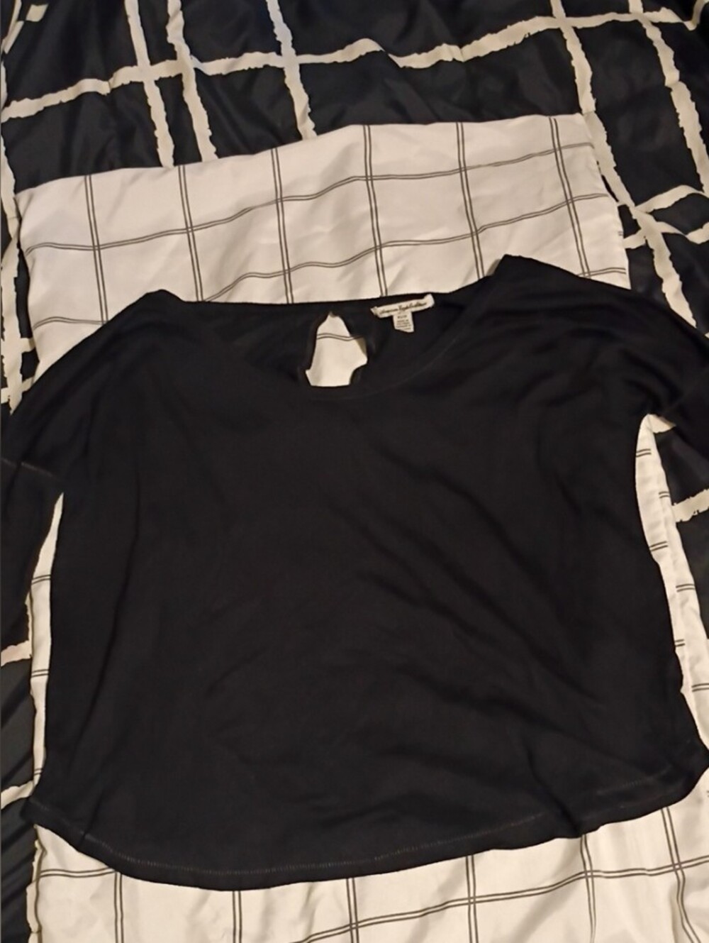 American Eagle Outfitters Black Long Sleeve Top with Keyhole Back